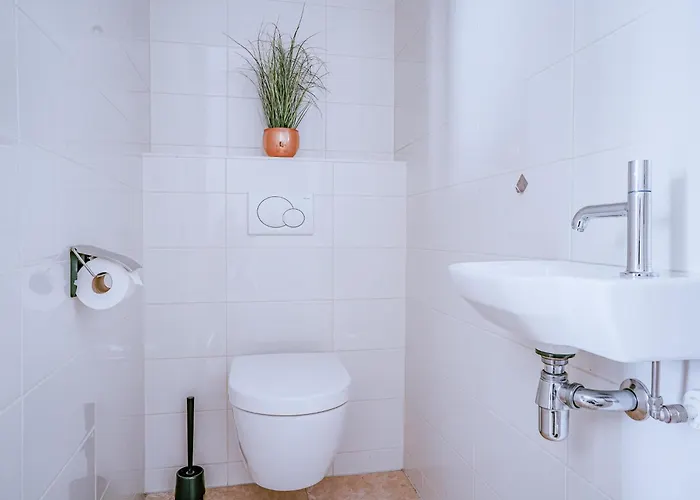 De Garnaal 에크몬드안지